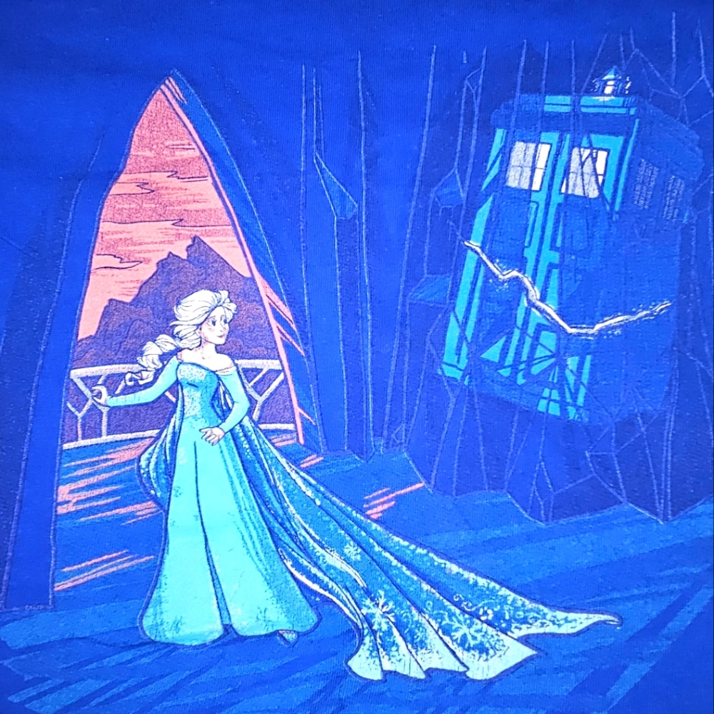 Doctor Who and Frozen Crossover blue shirt size L